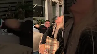 گوز بی موقع زن مرد را بدجور غافلگیر کرد She Farted 