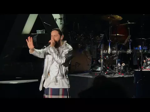 Download MP3 30 Seconds to Mars - Walk on Water (Live - Mountain View, CA)