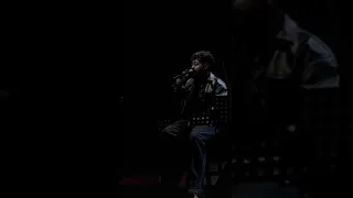 وقفه ساعه الكون بتبكي في بعدها 