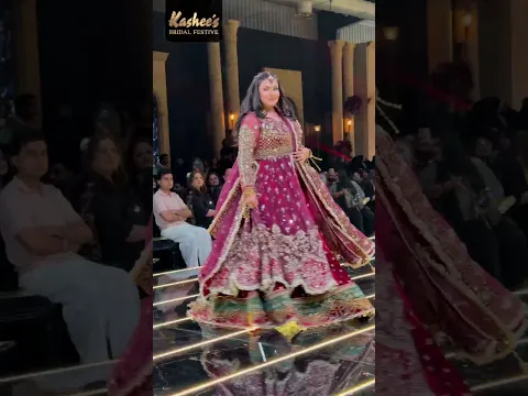 ✨ THE RAMP. THE GLAM. THE MOMENTS. ✨