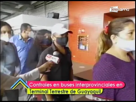 Controles en buses interprovinciales en terminal terrestre de Guayaquil
