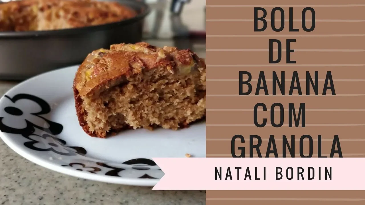 BOLO DE BANANA E MAÇÃ COM AVEIA FIT INTEGRAL
