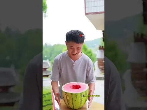 Two Friends Turned a Giant Watermelon Into Ice Cream… The Result Looks Delicious!