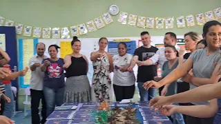 Reunião de Pais. Dinâmica do Pirulito. Professora Renata Saggioro