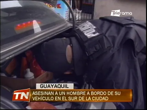 Asesinan a un hombre a bordo de su vehículo en el sur de la ciudad