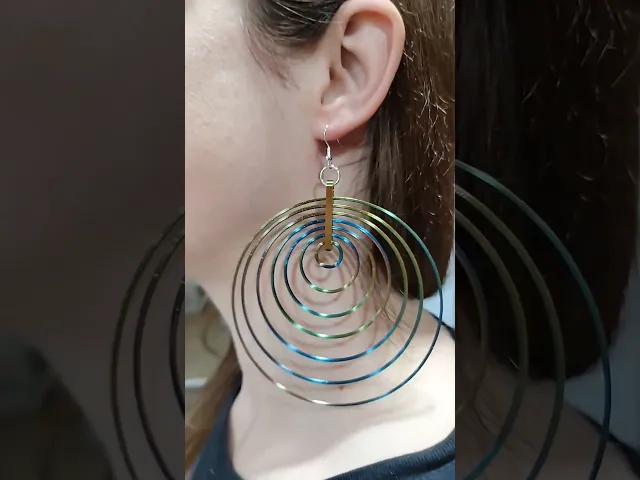 7 circle earrings  video thumbnail