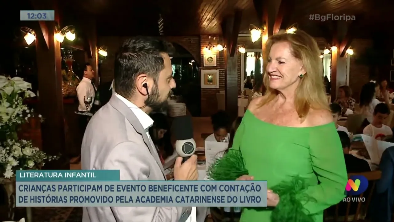 Crianças participam de evento beneficente com contação de histórias em Florianópolis