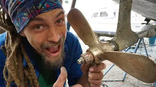 How to Remove & Install a PROPELLER from a sailboat [Ep 158]