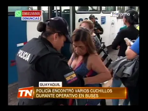 Policía encontró varios cuchillos durante operativo en buses