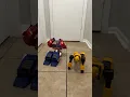 Download Lagu Optimus Prime \u0026 Bumblebee stay fit #transformers #optimusprime #bumblebee #workout #shorts #funny