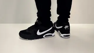 AIR MAX COMMAND BLACK WHITE MAN SNEAKERS