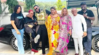 emoney scream in shock at obi cubana to rest as he see his exoctic wine bar inside his abuja villa