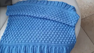 Copertina punto bolle ai ferri / Knitted bubble stitch cover / Manta de bebè de punto de burbuja