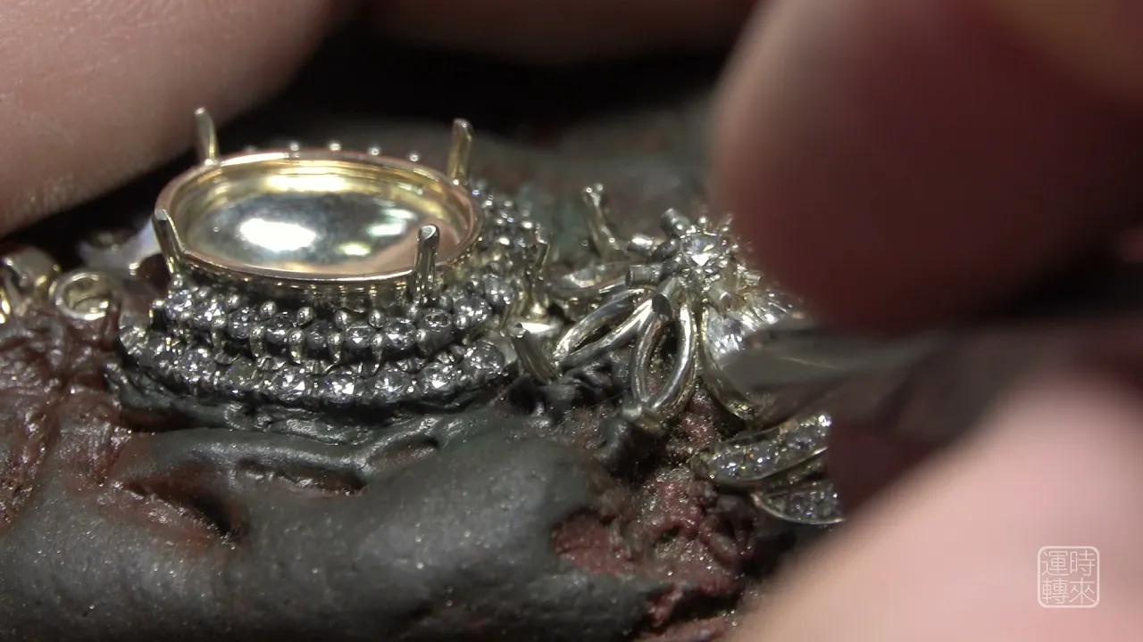 Décor Interiors and Jewelry known for their unique selection