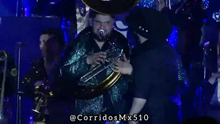carin leon la farsante regional mexicano