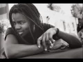 Tracy Chapman - Baby Can I Hold You