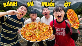 Hà Sam Vào Rừng Làm Bánh Mì Nướng Muối Ớt Dưới Trời Mưa Giòn Ngon Hấp Dẫn
