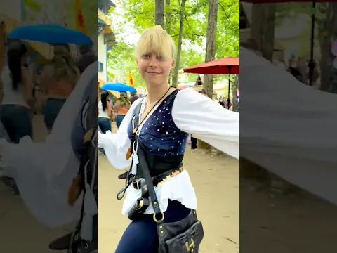 answering the most important question @ Ren Faire 🏴‍☠️
