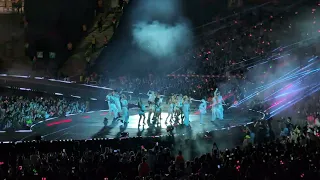 BLACKPINK LISA Lifestyle Rockstar Live 4K 250815 