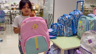 لين تشري اغراض المدرسة!!!