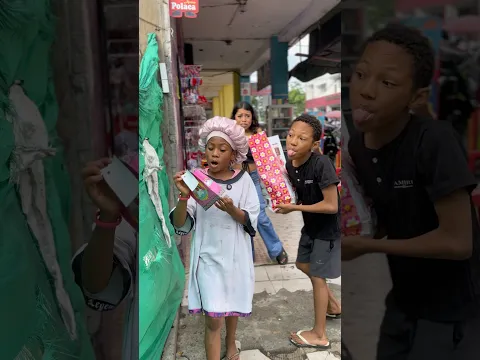 No le gustó el regalo de su hija por ser pequeño #drama #reflexion #reflexiones