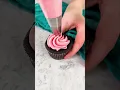 Download Lagu How to Decorate a Cupcake
