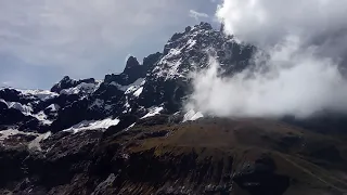 llegada a laguna amarilla volc n el altar samay caminantes