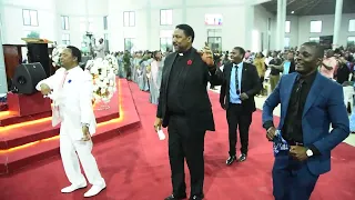 Yesu Yuko Hapa | Christopher Mwahangila's Ministration Live at Vuka Yordani Church [Part 2]