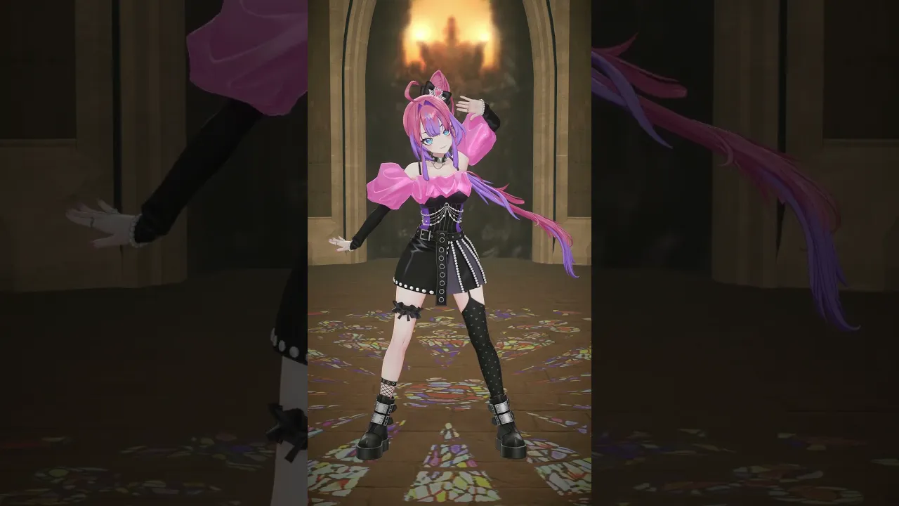 バウムクゥヘン・エンドロゥル踊ってみた！【#綺々羅々ヴィヴィ】#vtuber #hololive #dance #shorts