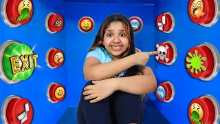 تحدي لا تضغط الزر الخطأ 100 زر بس 1 يسمحلك تهرب 100Mystery Buttons But Only One Lets You Escape 