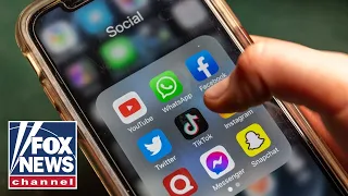 Teen s survey EXPOSES social media s impact on young girls