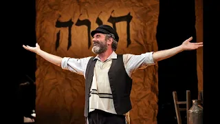 Fiddler on the Roof in Yiddish