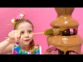 Download Lagu Nastya and dad - jokes with sweets