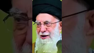 السيد علي الخامنئي يلقي شعر دندنها