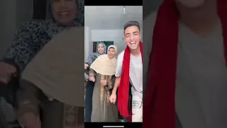 اه يا شمندورة اجمد واخلت رقص نوبي مع شاب وجتاتة الفرافيش متنساش اشترك في القناه عشان الفلوج 