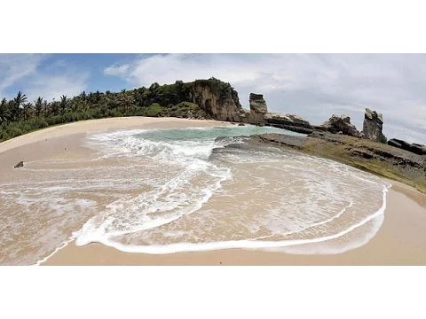 Download MP3 Keindahan Pantai Soge Pacitan