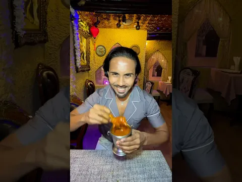 Aaj Kitna THOOSA Jaye: Episode 91 #shorts #youtubeshorts #muttoncurry #redchickencurry #prawnpakora