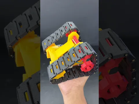 Powerful RC Tank with Chain🔥
