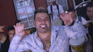 عمرو الجزار   بطل توزيع مايو دندنها