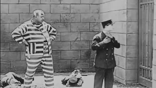 فلم قديم مضحك في السجن BUSTER KEATON Guard 
