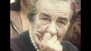 السادات كان باعت الأسـ ـرى الإسرائليين بالبيجامات الكاستور بتاعت شركة المحلة للغزل والنسيج 