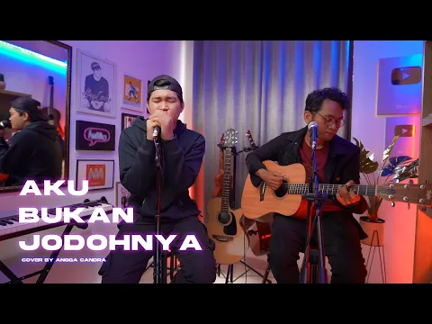 Download MP3 AKU BUKAN JODOHNYA - TRISUAKA | COVER BY ANGGA CANDRA