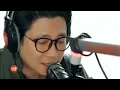 Orange and Lemons perform "Hanggang Kailan" LIVE on Wish 107.5 Bus