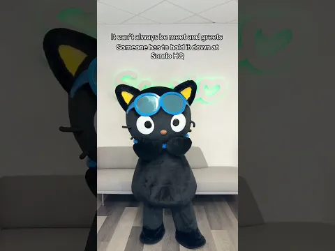 Someone has to do it 🖤 #sanrio #chococat
