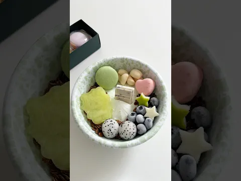 Make yogurt bowl with me #asmr #food #yogurt #summerlifestyle # #dessert #satisfying
