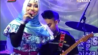 Download Erni Dianita _ EL MASS NURISTA Live Getong Turi Lamongan MP3