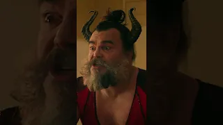 به جای بابانوئل شیطان ظاهر میشه Shorts 