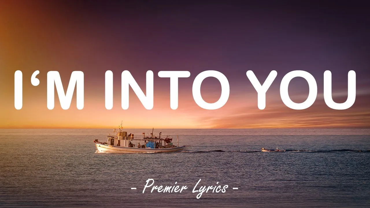 I'm Into You - Jennifer Lopez feat. Lil Wayne (Lyrics) πΆ I'm Into You - Jennifer Lopez feat. Lil Wayne (Lyrics) πΆ