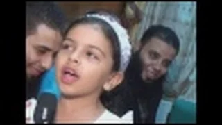 إبنة الشيخ عبدالله كامل تنشد قصيدة هل صليت اليوم عليه ربنا يحفظها قولوا آمين 