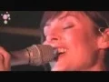 Download Lagu Natalie Imbruglia - Shiver (live)